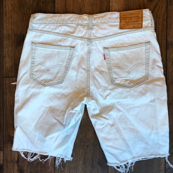 SOLD🔴Jean shorts - Picture 3 of 7